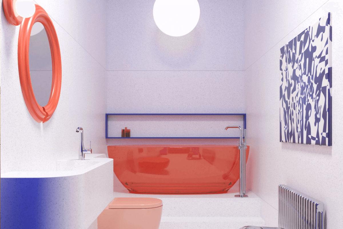 Wnętrze łazienki z pomarańczową wanną i niebieskim sufitem, styl dopamine decor.