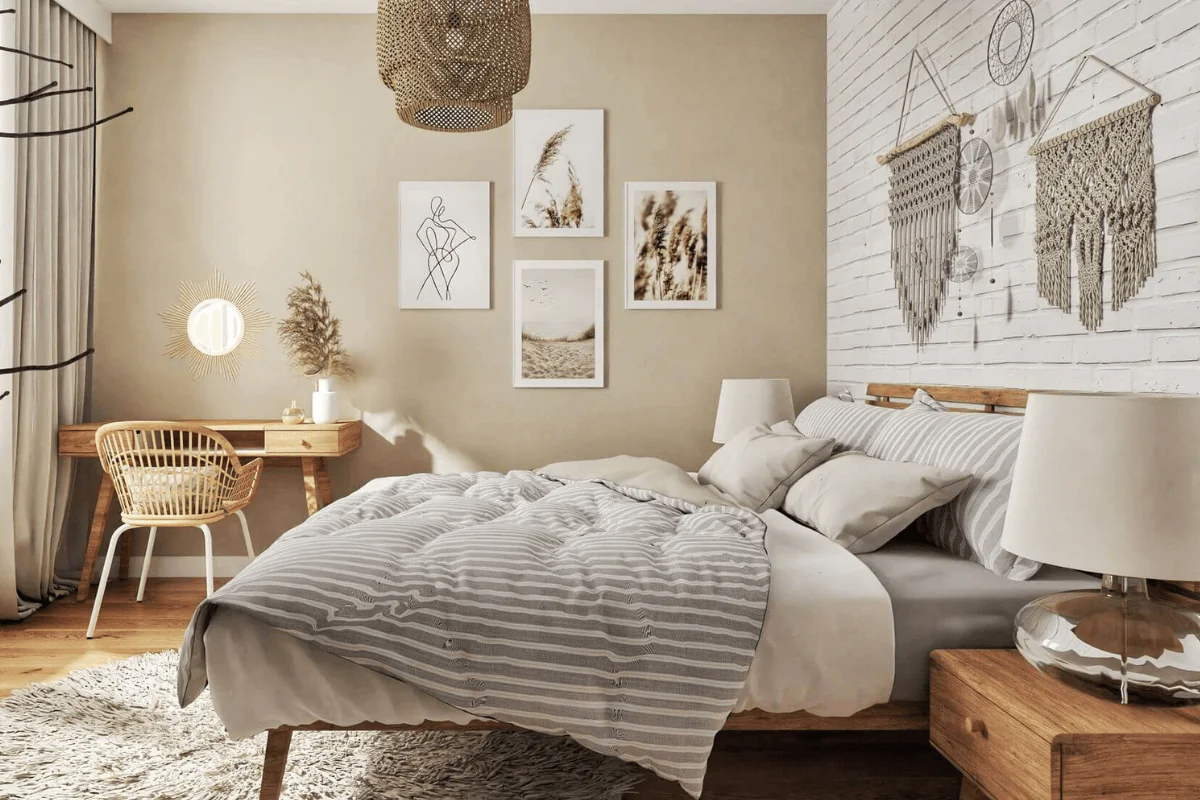 Wnętrze sypialni w stylu boho, eklektycznym i rustykalnym z drewnianymi elementami.
