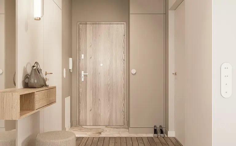 Przedpokój w stylu glamour i japandi z drewnianą podłogą, beżowymi ścianami i nowoczesnym oświetleniem.