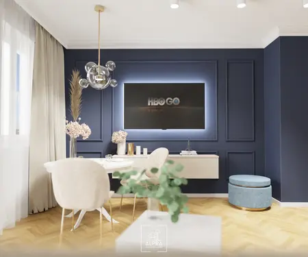 Nowoczesne wnętrze z niebieską ścianą i jasnym stołem, styl quiet luxury, tradycyjny.