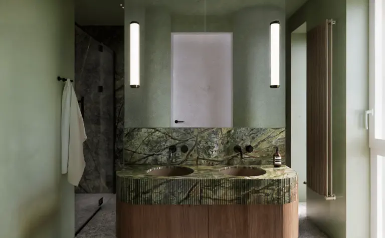 Nowoczesna łazienka z zielonym blatem, soft minimalizm, quiet luxury i minimaluxe