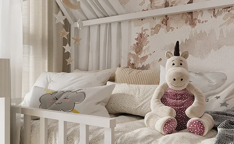 Pokój dziecięcy w stylu industrialnym i japandi z białym łóżkiem i pluszowym jednorożcem.