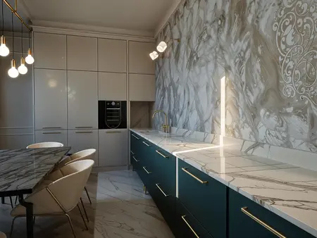 Wnętrze kuchni w stylu art deco i nowoczesnym z marmurowym blatem.