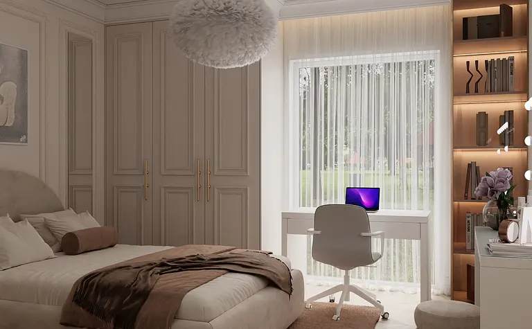 Wnętrze sypialni z meblami w stylu glamour i nowoczesnym, jasne kolory, biurko przy oknie.