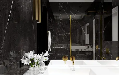 Nowoczesna łazienka w stylu glamour z czarnymi ścianami, białą wanną i złotymi akcentami.