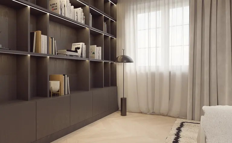 Stylowe wnętrze z regałem, lampą i zasłonami w stylu minimaluxe i nowoczesnym.