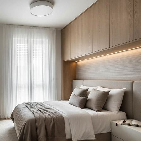 Sypialnia w stylu japandi z minimalistycznym wystrojem, soft minimalizm, quiet luxury.