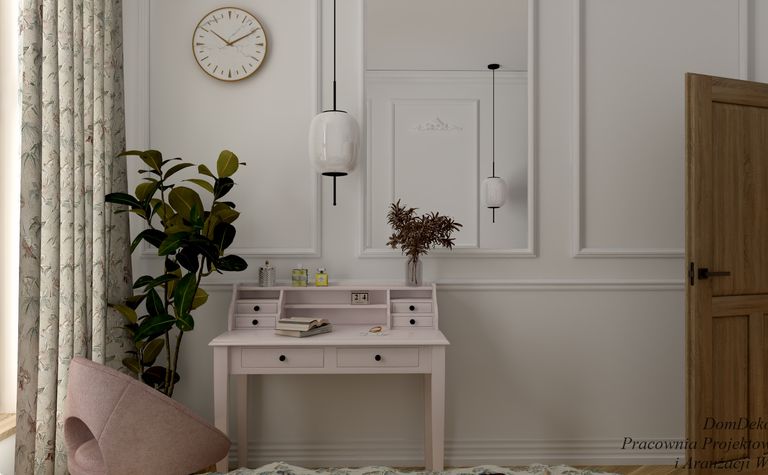 Wnętrze z różowym biurkiem, roślinami i eleganckimi lampami w stylu art deco i vintage.