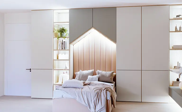 Sypialnia w stylu boho i współczesnym z różowymi meblami i naturalnymi detalami.