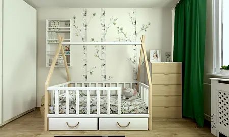 Pokój dziecięcy z łóżkiem, drewnianymi meblami i zielonymi zasłonami.