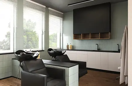 Nowoczesne wnętrze salonu z boho i japandi, jasne meble, czarne akcenty.