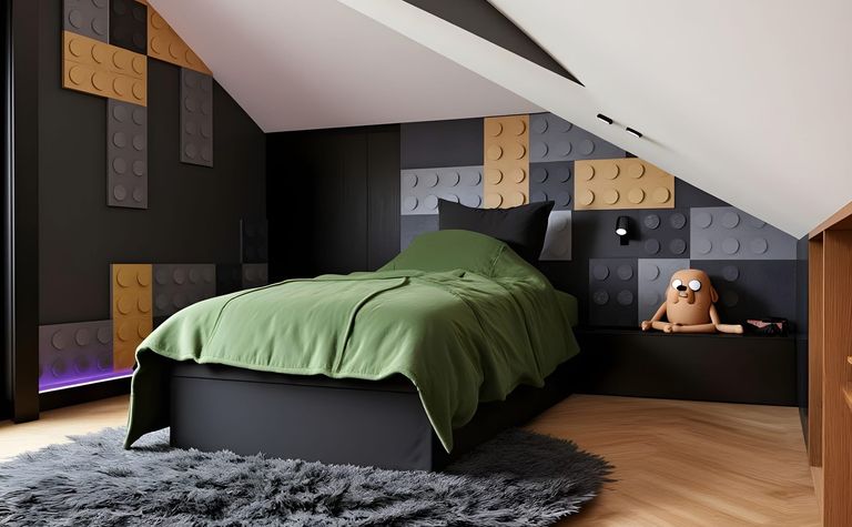 Pokój na poddaszu z zieloną pościelą i zabawką, nowoczesny design.