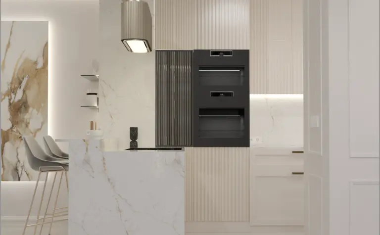 Kuchnia w stylu art deco z minimalistycznymi akcentami glamour i eleganckimi meblami.