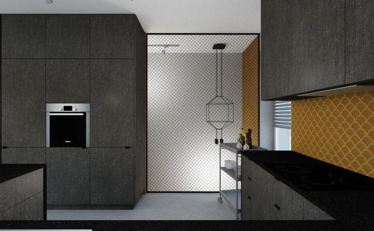 Kuchnia w stylu industrialnym z ciemnymi meblami i żółtymi detalami.