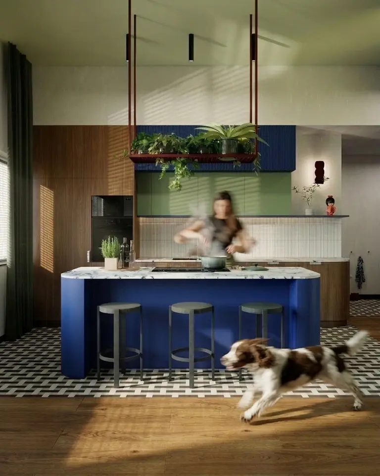 Kuchnia w stylu dopamine decor z niebieską wyspą i roślinami.