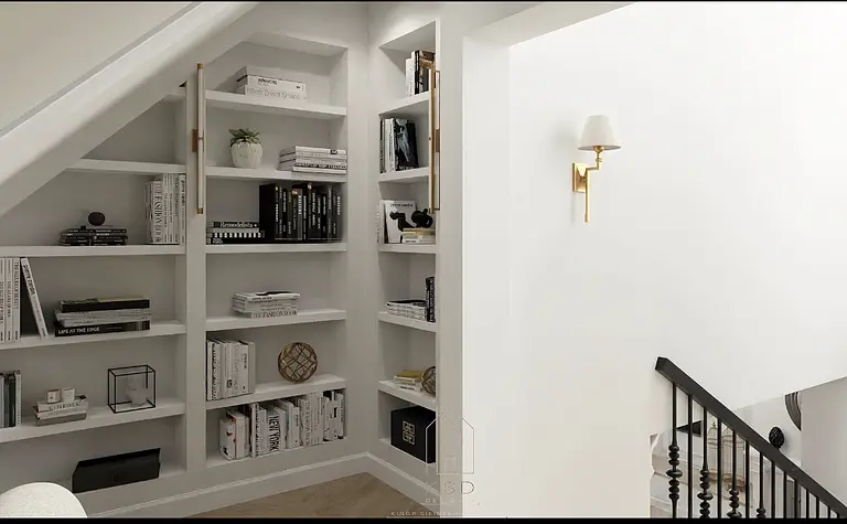 Wnętrze z białymi półkami, książkami i złotymi akcentami, nowoczesny design.
