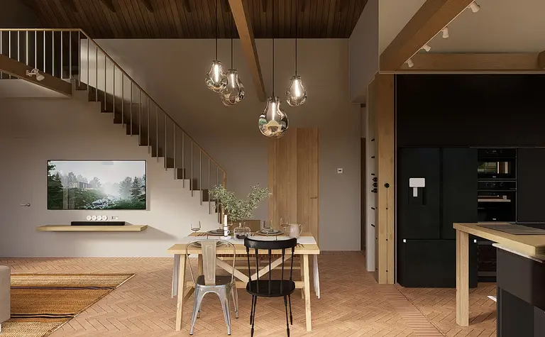 Wnętrze jadalni w stylu eklektycznym z rustykalnym drewnianym stołem i vintage krzesłami.