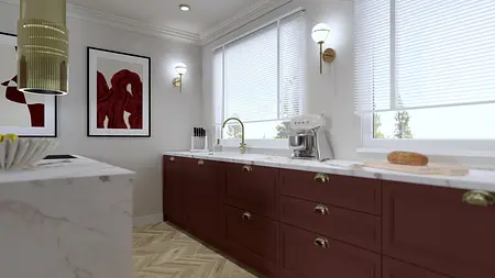 Kuchnia w stylu prowansalskim z tradycyjnymi meblami, białym blatem i dekoracjami.