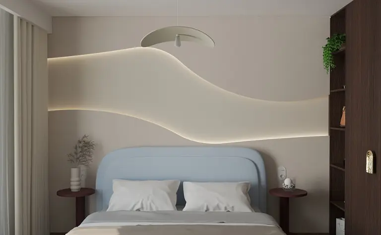 Sypialnia z niebieskim łóżkiem, jasnymi ścianami i drewnianymi detalami, nowoczesny styl