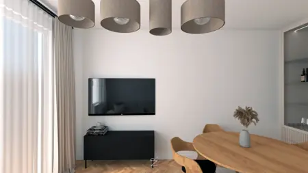 Wnętrze z telewizorem, drewnianym stołem i zasłonami w stylu boho, skandynawskim i współczesnym.