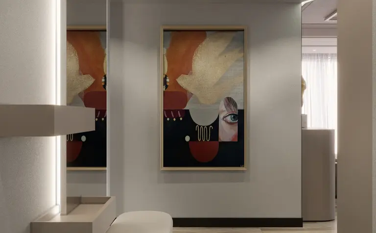 Stylowy przedpokój w stylu art deco i glamour z obrazem