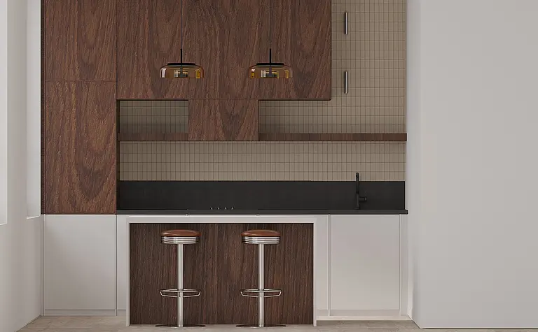 Wnętrze kuchni z drewnianymi meblami i czarnym blatem.