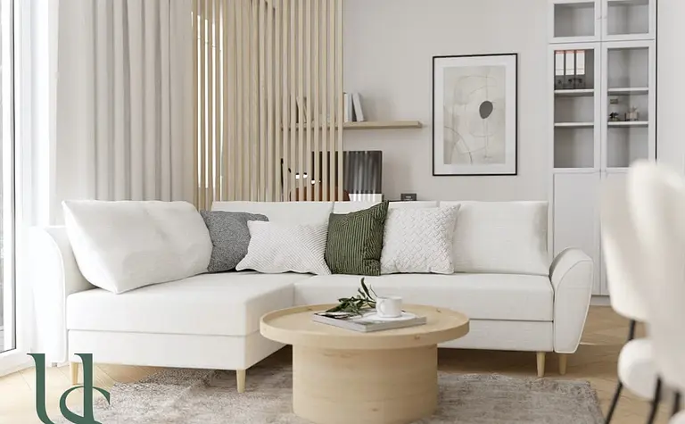 Wnętrze minimalistycznego salonu z białą sofą i drewnianym stolikiem, nowoczesny design.