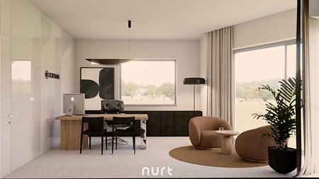 Biuro - czarne obłości, brzoskwiniowe plany, straciatella