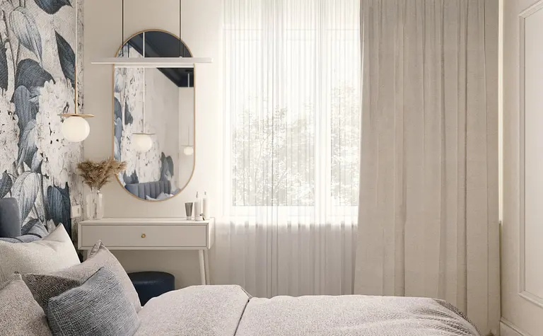 Nowoczesna sypialnia z eklektycznym stylem, glamour i quiet luxury, z niebieskim sufitem.