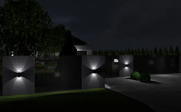 Nowoczesne wejście z industrialnym ogrodzeniem i oświetleniem w stylu japandi