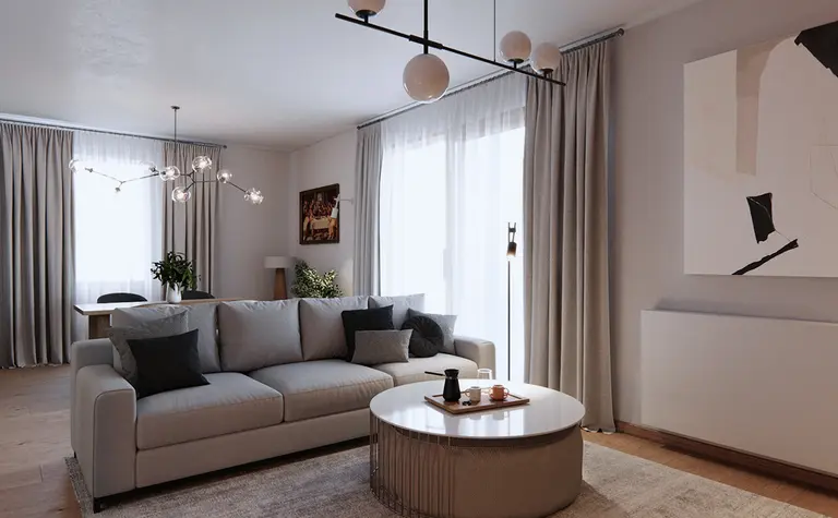 Wnętrze salonu w stylu eklektycznym i minimalistycznym z jasnymi zasłonami i sofą.