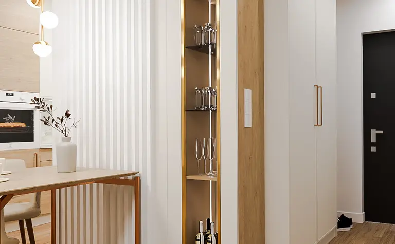 Stylowa jadalnia z drewnianym stołem, białymi meblami i eleganckim oświetleniem, quiet luxury.