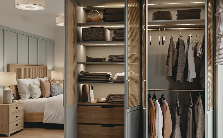 Garderoba w stylu rustykalnym z szarymi meblami, oświetleniem LED i drewnianymi detalami.