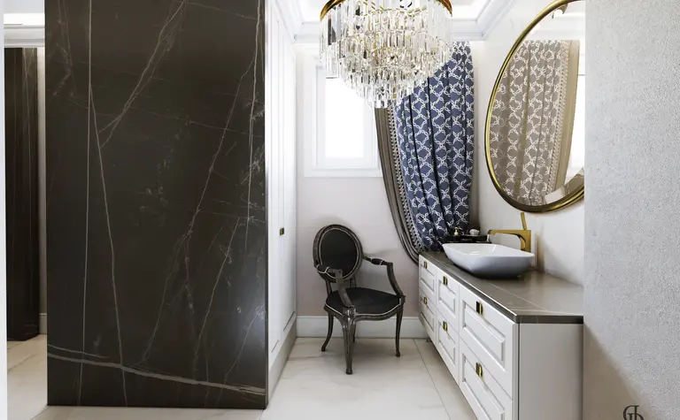 Elegancka łazienka w stylu glamour z nowoczesnymi akcentami.