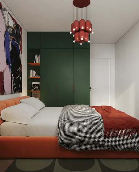 Sypialnia w stylu art deco z zieloną szafą, pomarańczowym łóżkiem i industrialnym żyrandolem.